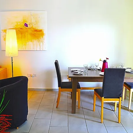 Napian Lejlighedshotel Ayia Napa