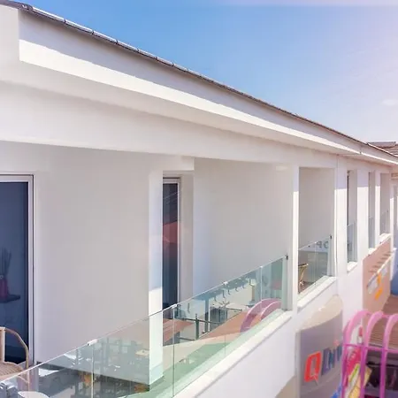 Lejlighedshotel Napian 3*